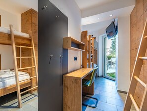 3 bedrooms, free WiFi