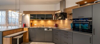 Lovely apartment for 3 people with WIFI, TV, terrace and parking