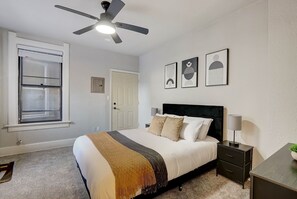 2 bedrooms, WiFi, bed sheets