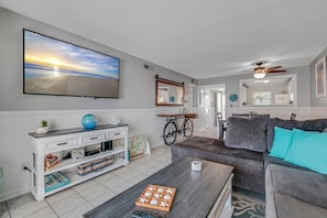 TV - 🌊 Direct Oceanfront 2/2 | Private Balcony | Heated Beachfront Pool ♨️ & Beach Access (New Smyrna Beach)