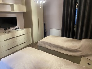 2 Schlafzimmer, Bügeleisen/Bügelbrett, WLAN, Bettwäsche