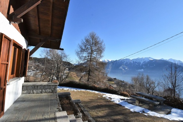 Himmel, Gebäude, Pflanze, Schnee, Steigung, Berg, Baum, Holz, Strassenlicht, Landschaft