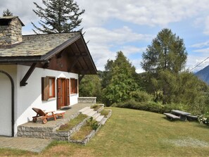 Terrace/patio - Beautiful private villa for 6 guests with WIFI, TV and terrace (Mello)