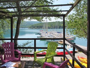 Property grounds - Beautiful villa for 4 people with A/C, WIFI, TV, terrace and pets allowed (Bauduen)