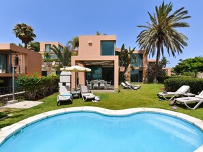 Pool - Wonderful private villa with A/C, WIFI, private pool, TV, patio, pets allowed and panoramic view (Maspalomas)