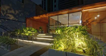 Golden Tower Express Nações Unidas by Fênix Hotéis