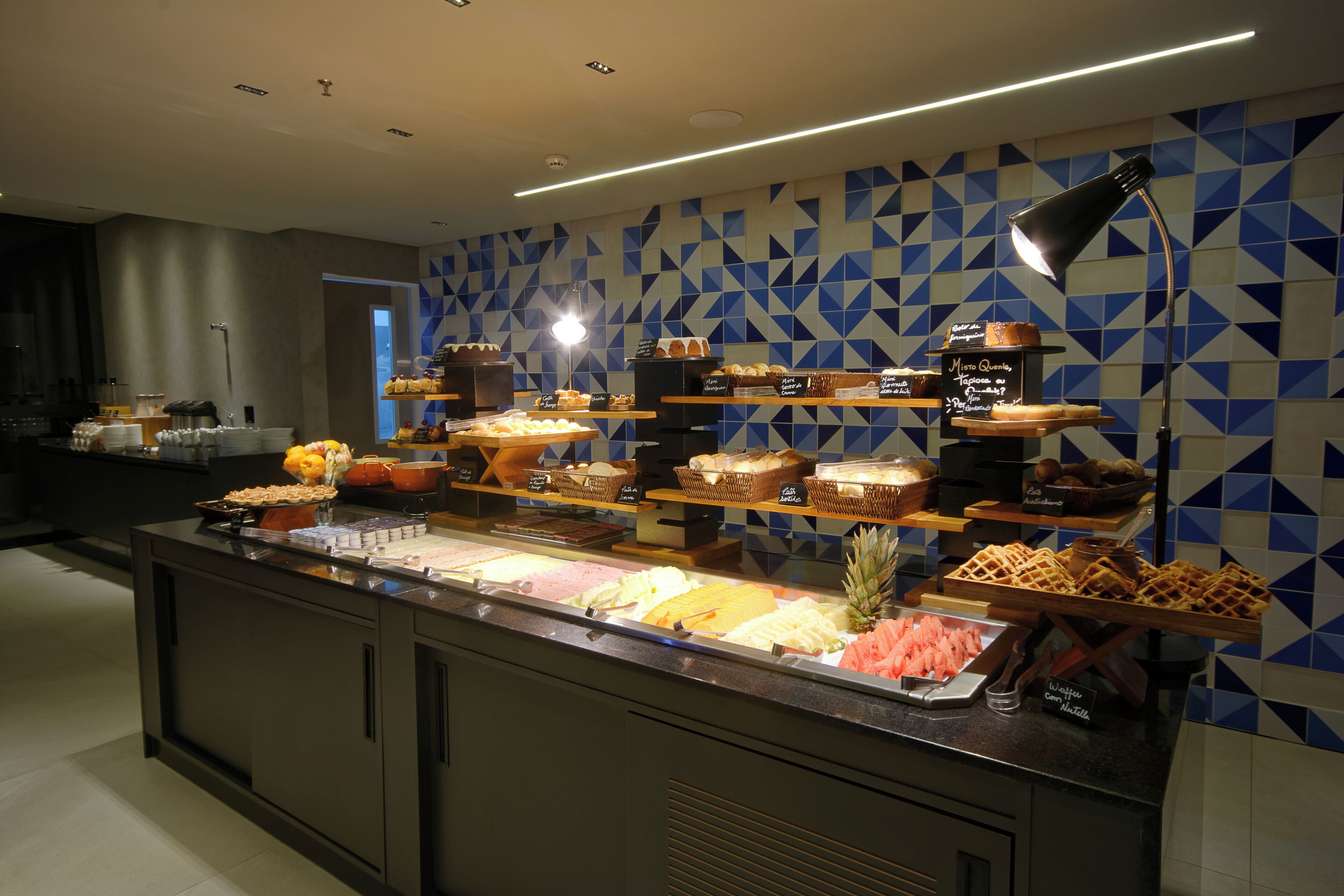 Foto - Golden Tower Express Nações Unidas by Fênix Hotéis