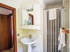 Bathroom - Lovely apartment for 4 people with WIFI and TV (Balestrate-foce)