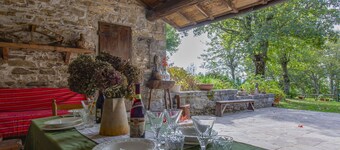 Beautiful private villa for 7 people with private pool, WIFI, TV, terrace and pets allowed