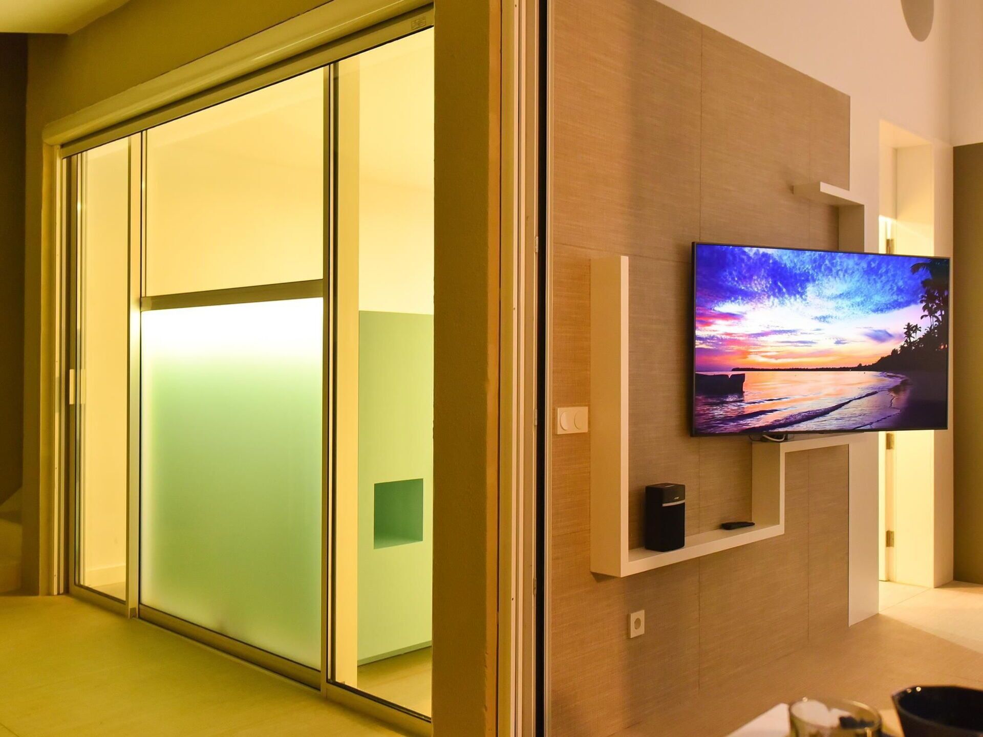 Building, Door, Television, Television Set, Flat Panel Display, Automotive Exterior, Tints And Shades, Glass