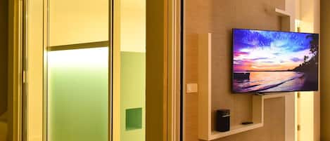 Building, Door, Television, Television Set, Flat Panel Display, Automotive Exterior, Tints And Shades, Glass