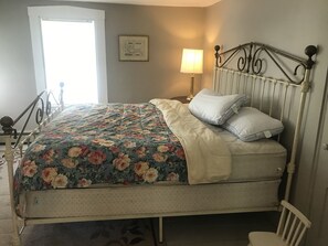 4 Schlafzimmer, Bügeleisen/Bügelbrett, WLAN, Bettwäsche