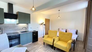 1 bedroom, travel crib, free WiFi