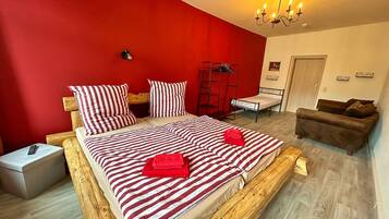 2 bedrooms, free WiFi