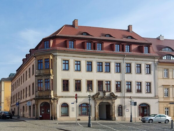 Exterior - Cosy apartment for 6 people with WIFI, TV, patio and pets allowed (Zittau)