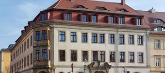 Herrliche Wohnung für 6 Leute mit  W-LAN, TV, Innenhof und Haustiere erlaubt