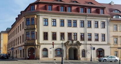 Beautiful apartment for 6 people with WIFI, TV, patio and pets allowed