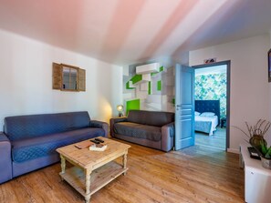 5 Schlafzimmer, Reisekinderbett, kostenloses WLAN
