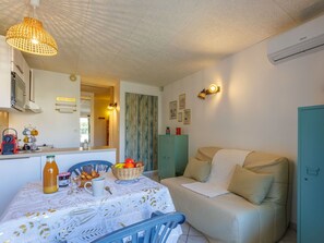TV - Beautiful apartment for 4 people with A/C, WIFI, TV and terrace (Agde)