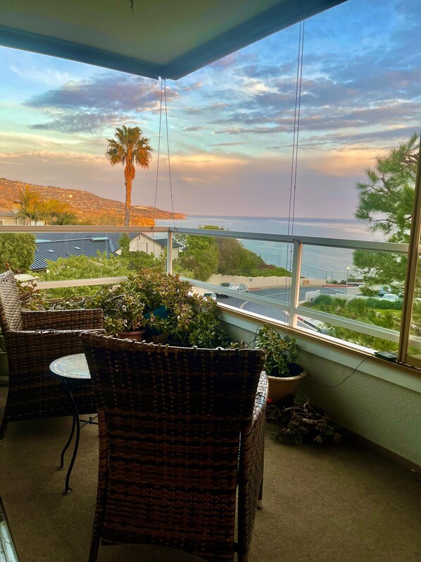 Interior - Breathtaking Ocean View Rancho Palos Verdes California Steps away from Terranea (Rancho Palos Verdes)
