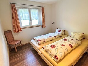 2 sovrum, resesäng och gratis wi-fi