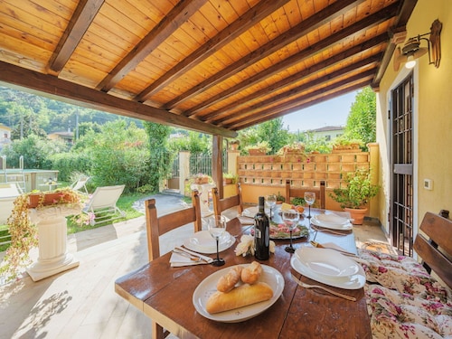 Wonderful private villa for 8 guests with A/C, WIFI, private pool, TV and terrace