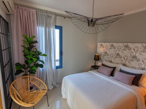 2 chambres, fer et planche à repasser, lit parapluie, Wi-Fi gratuit