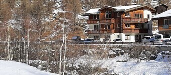 Lovely apartment for 6 guests with WIFI, TV and balcony