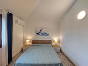 2 camere, culla da viaggio, Wi-Fi gratuito