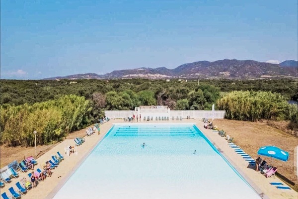 L'Eau, Ciel, Nuage, Piscine, Bleu, Plante, Bleu Azur, Rectangle, Loisir, Aqua