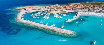 Nice apartment for 4 guests with pool, A/C, WIFI, TV, terrace and pets allowed