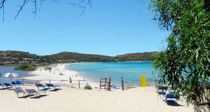 Wonderful private villa for 6 guests with WIFI, A/C, TV and terrace