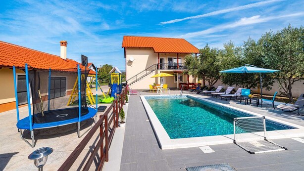 Pool - Holiday home Joy with pool (Suhovare)
