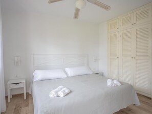 3 Schlafzimmer, Bügeleisen/Bügelbrett, Reisekinderbett, kostenloses WLAN