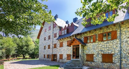 Cosy apartment for 6 people with WIFI and TV