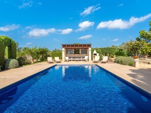 Pool - Wonderful private villa for 4 people with WIFI, private pool, A/C, TV, patio and panoramic view (Algaida)