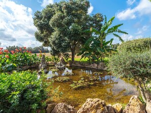 Property grounds - Wonderful private villa for 4 people with WIFI, private pool, A/C, TV, patio and panoramic view (Algaida)