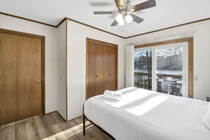 3 chambres, fer et planche à repasser, lit parapluie, Wi-Fi gratuit