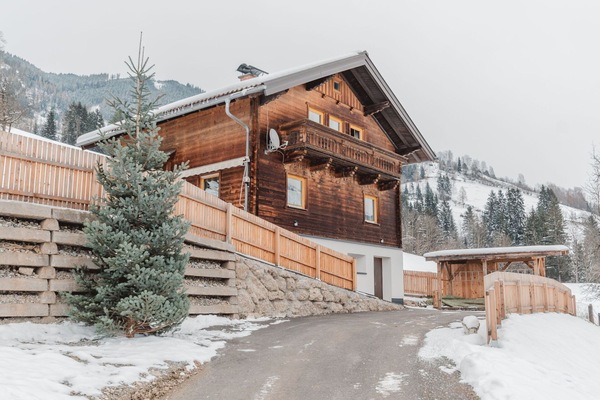 Himmel, Schnee, Gebäude, Steigung, Fenster, Holz, Baum, Haus, Pflanze, Hütte
