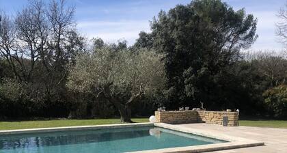 Bastide Provencale 15mn au Nord Daix en Provence