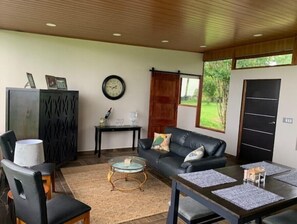 Älytelevisio, DVD-soitin, videokirjasto