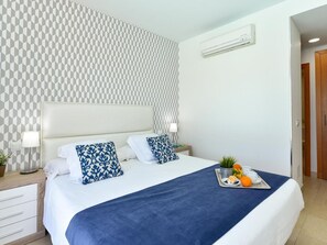 2 bedrooms, iron/ironing board, travel crib, free WiFi
