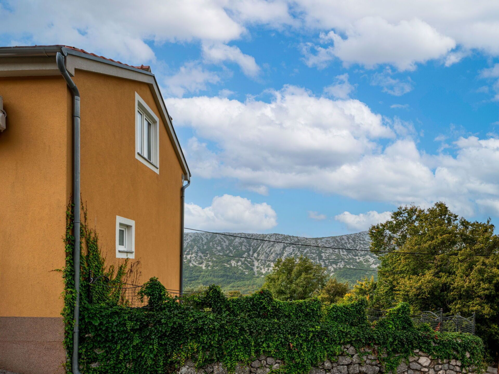 Cloud, Sky, Plant, Building, Window, Natural Landscape, Wood, House, Landscape, Cottage
