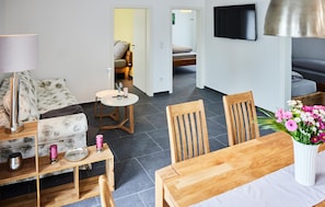 TV - Pet friendly apartment in Attendorn (Attendorn)