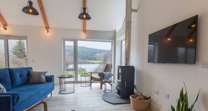 Belle maison de vacances privée avec WIFI, TV, patio, animaux admis, vue panoramique, parking