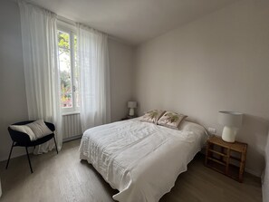 2 Schlafzimmer, Bügeleisen/Bügelbrett, WLAN, Bettwäsche