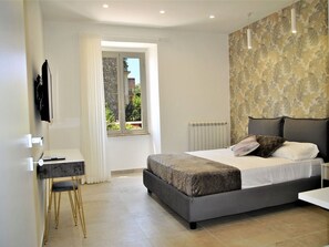 3 bedrooms, travel cot, free WiFi