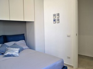 3 bedrooms, travel cot, free WiFi