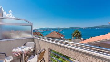 Apartemen Panorama, pemandangan laut | Pemandangan balkon