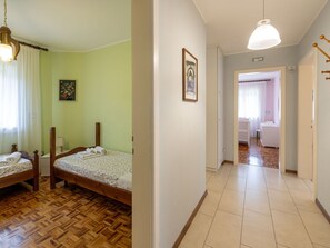 2 chambres, lit de bébé portatif, accÚs au Wi-Fi (inclus)